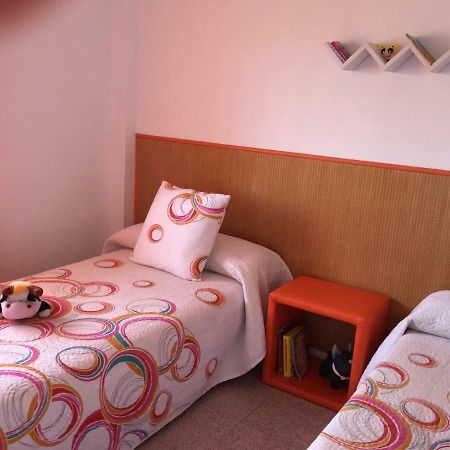 Bonito Y Acogedor Apartamento Con Fibra Salou Exterior foto