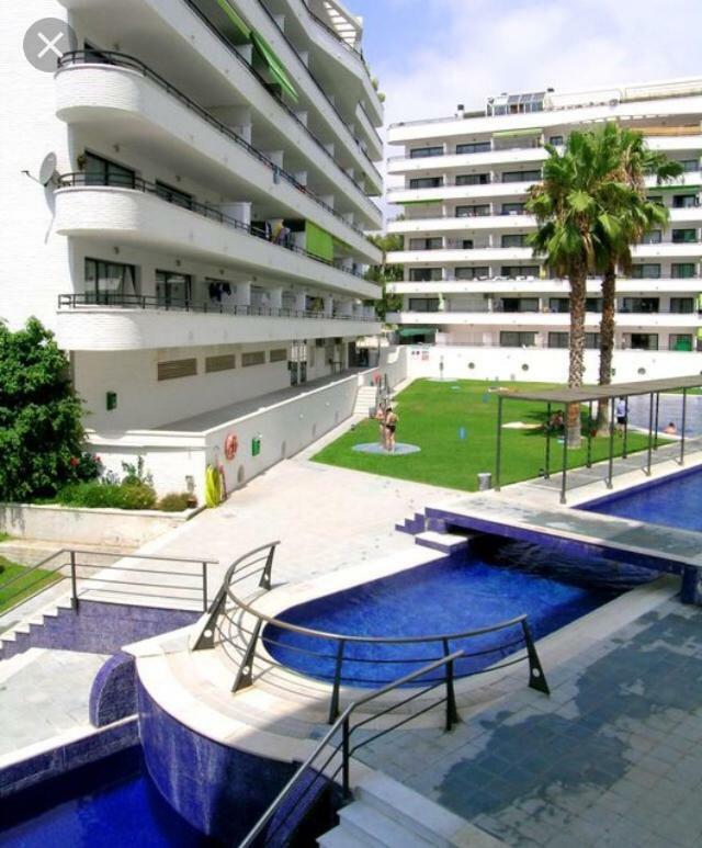 Bonito Y Acogedor Apartamento Con Fibra Salou Exterior foto