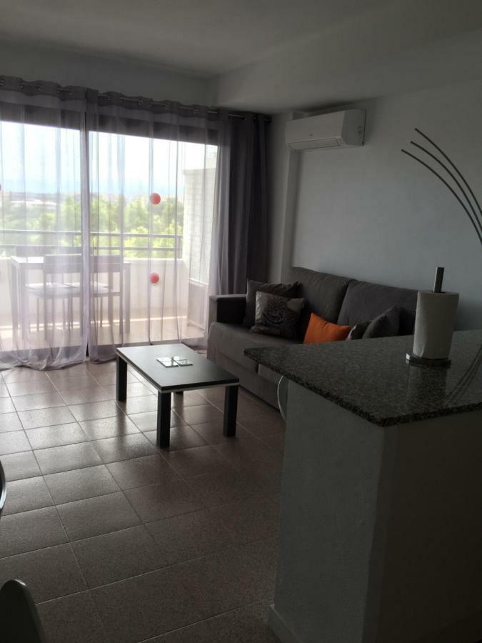 Bonito Y Acogedor Apartamento Con Fibra Salou Exterior foto